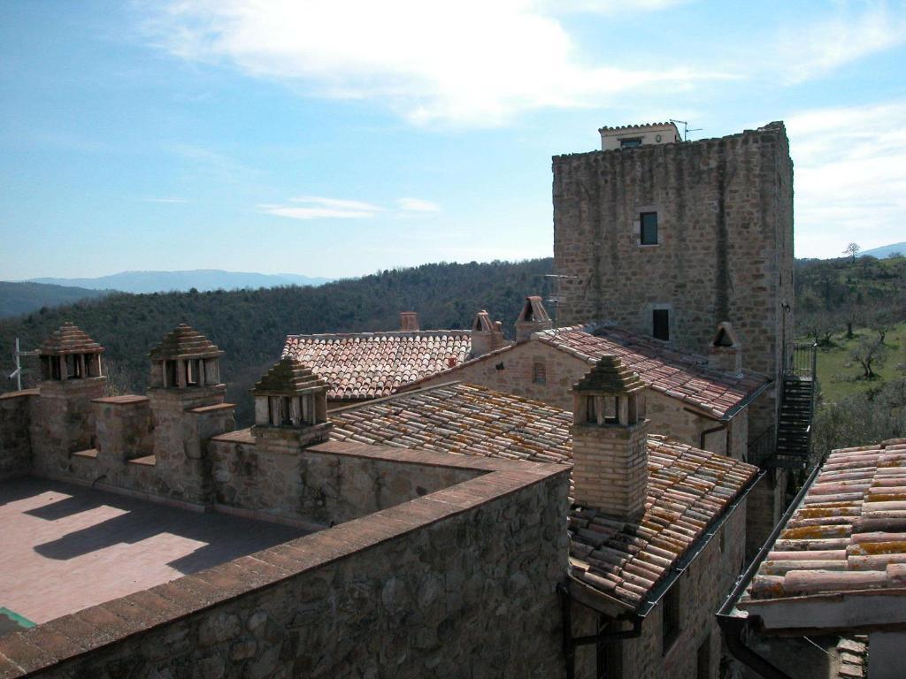 Castello Di Cisterna Aparthotel Gaglietole Exterior foto